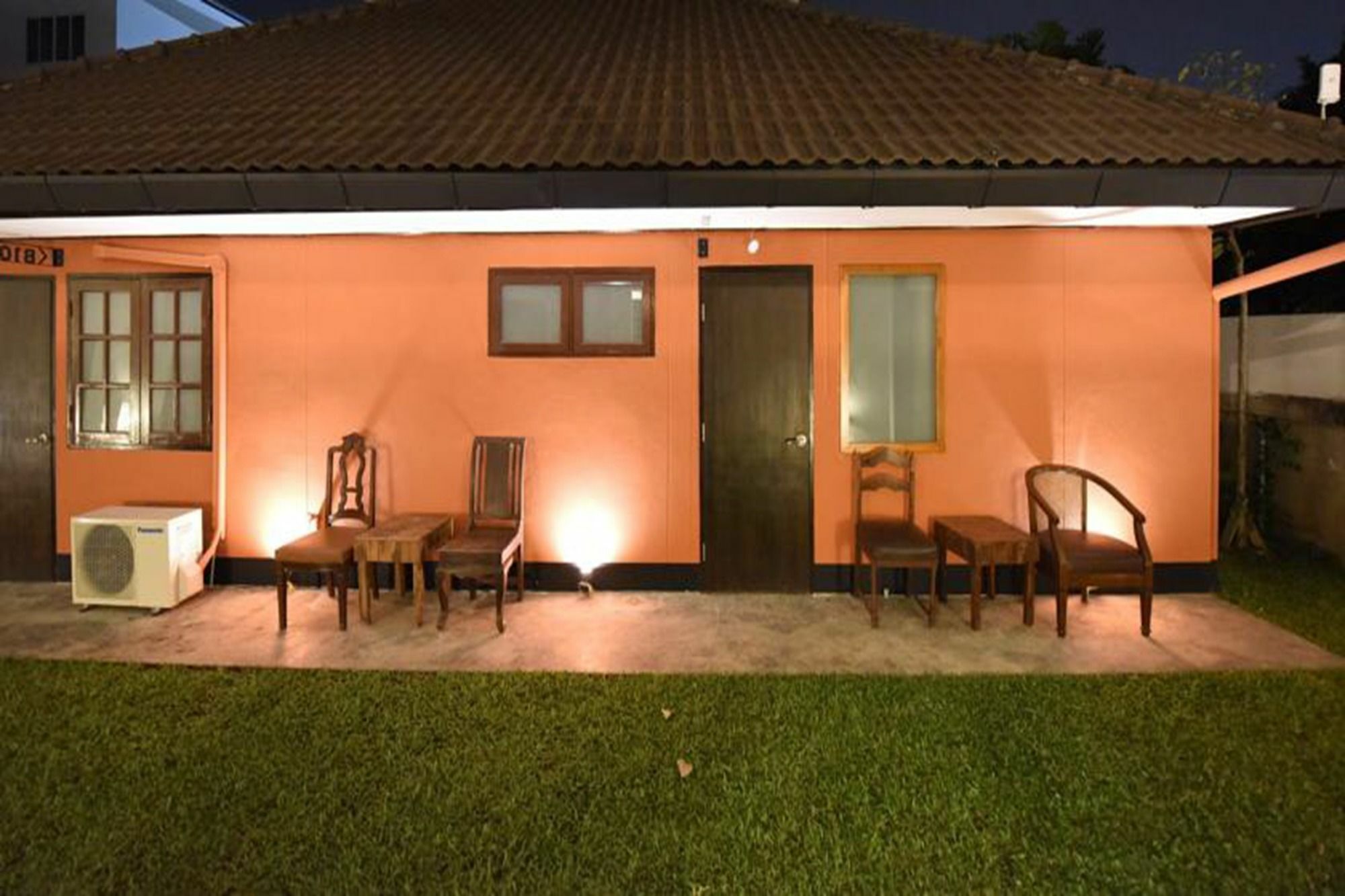 Chiang Mai Udee Hotel Exterior photo
